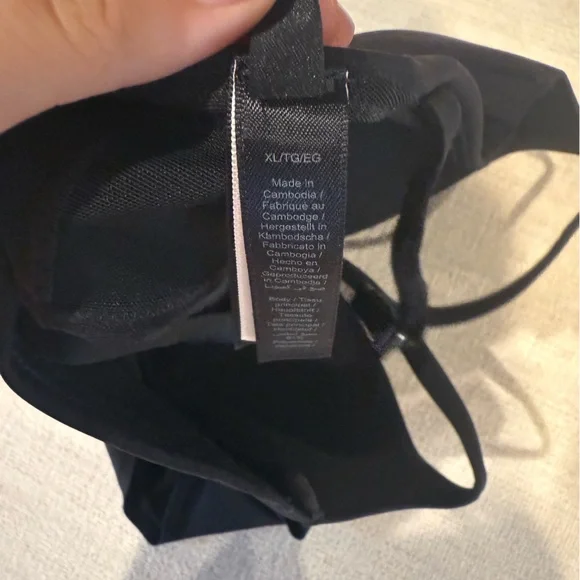 SKIMS Ultimate Body Push-Up Thong BodysuitOnyxX-Large